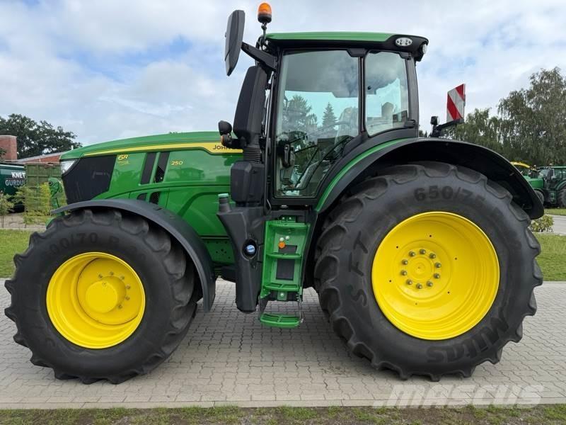 John Deere 6R250 Farm machinery