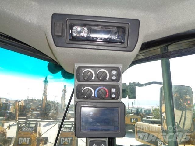 CAT 950M Wheel loaders