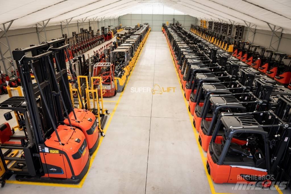 Jungheinrich EFG213 Electric forklift trucks