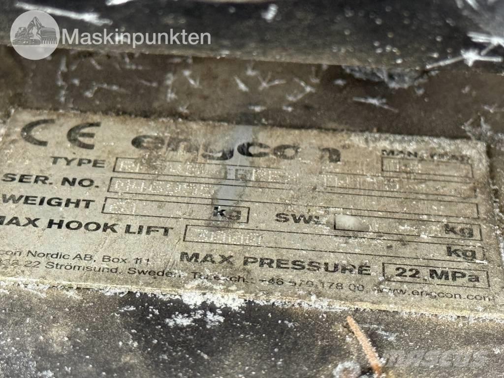 Terex TW 110 Wheeled excavators