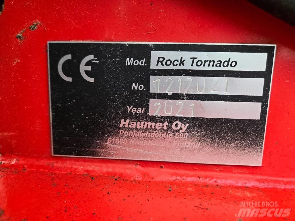  Haumet Rock Tornado Stone Pickers
