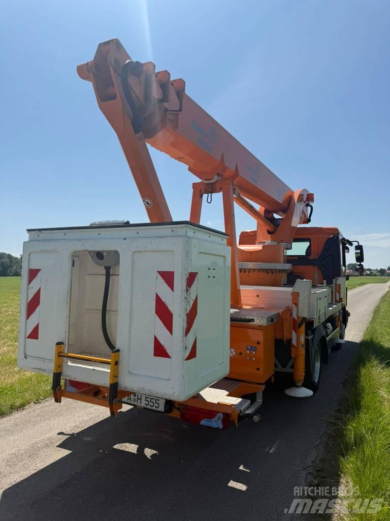 Palfinger P 300 KS Truck mounted platforms