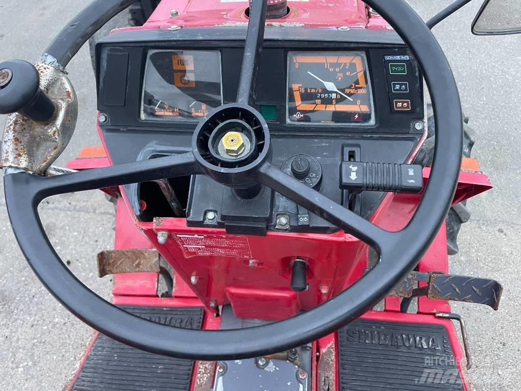Shibaura P21F Tractors