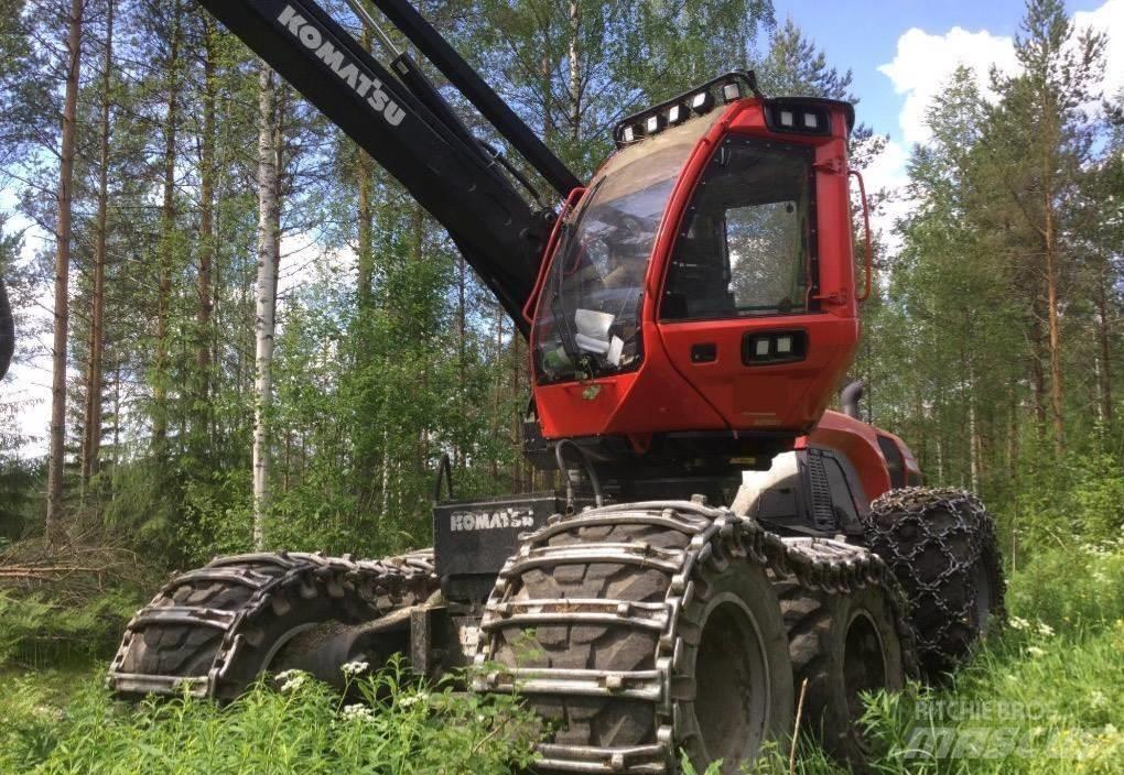 Komatsu 931 Harvesters