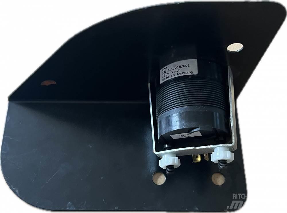 Renault MIDLUM BUDÍK Other components