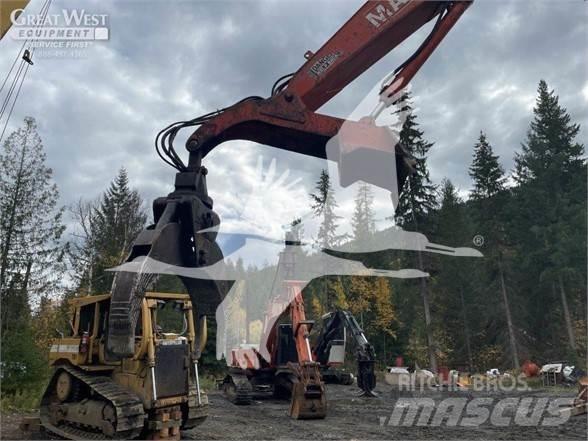 Madill 3800 Knuckle boom loaders