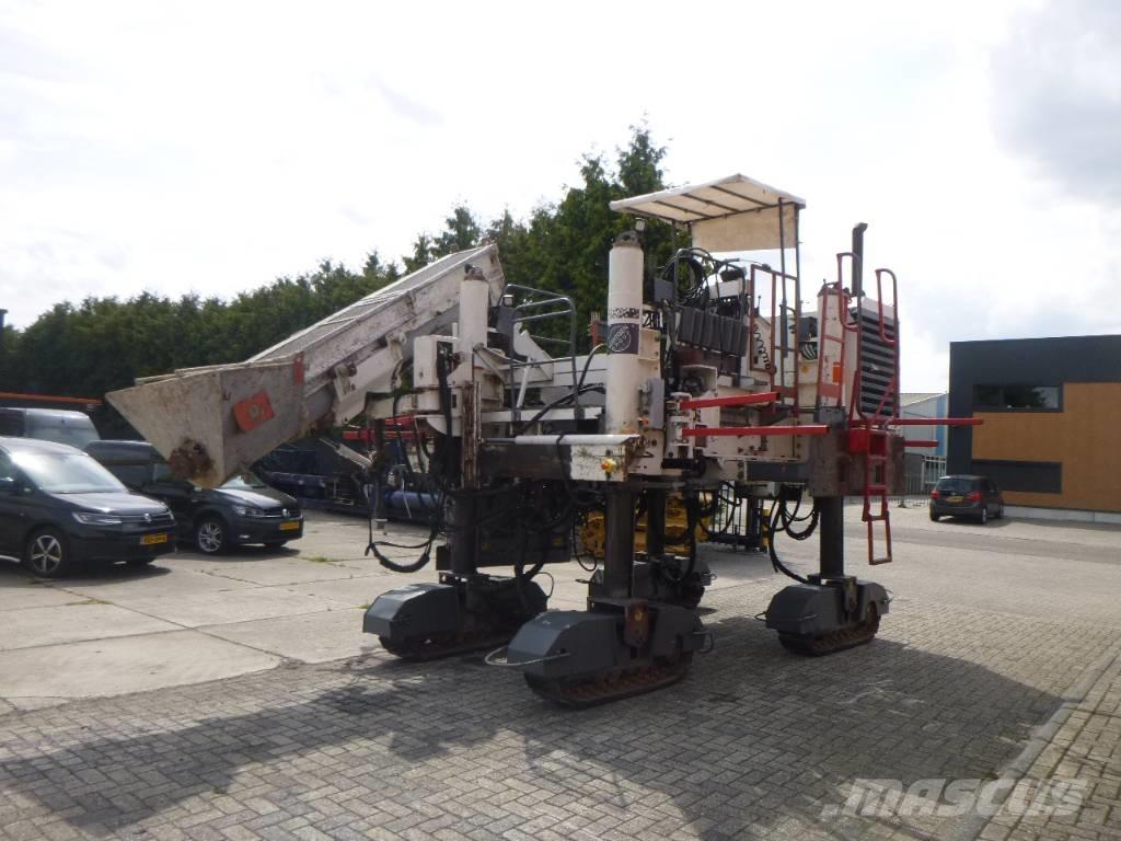Wirtgen SP250 Concrete machines