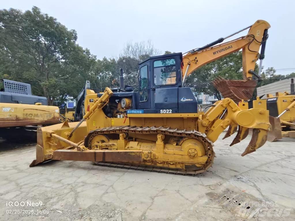 Shantui sd22 Crawler dozers