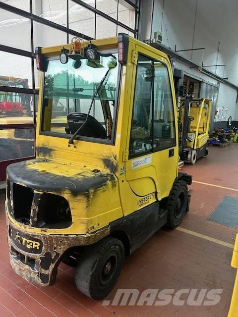 Hyster H2.5FT Diesel trucks
