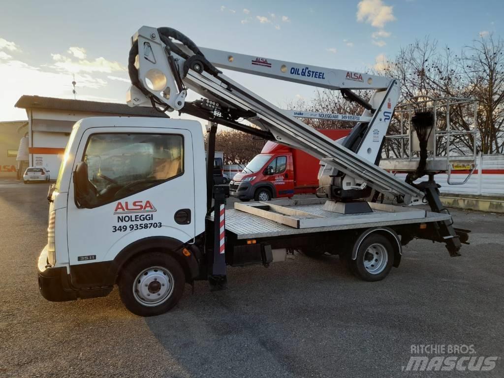 Oil & Steel 2112 Truck mounted platforms