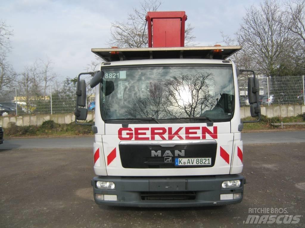 Ruthmann T 330 Truck mounted platforms