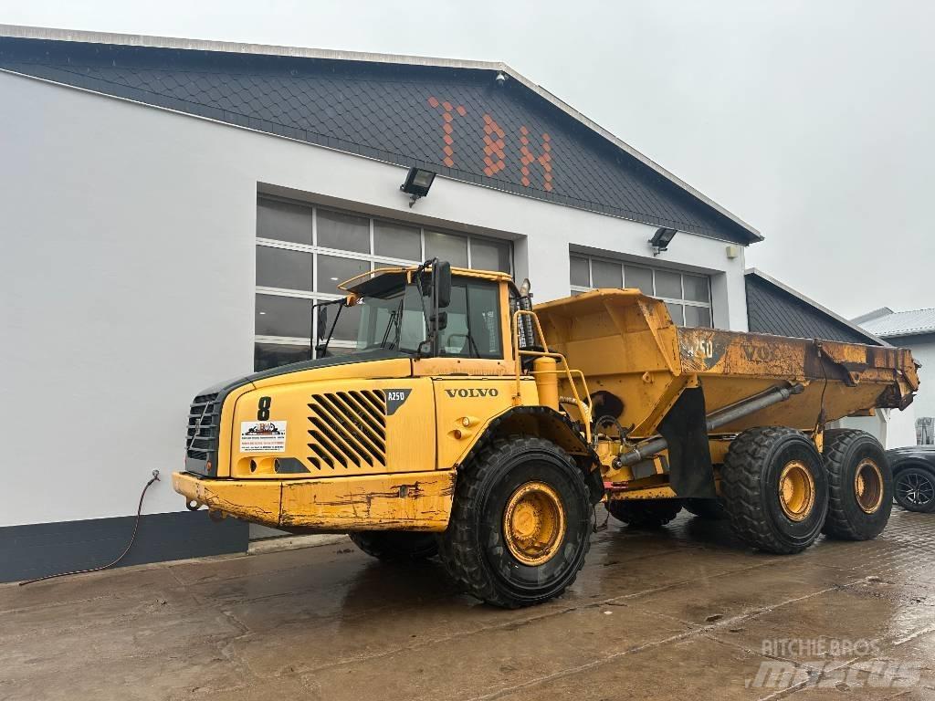 Volvo A 25 D Nr.8 Articulated Haulers