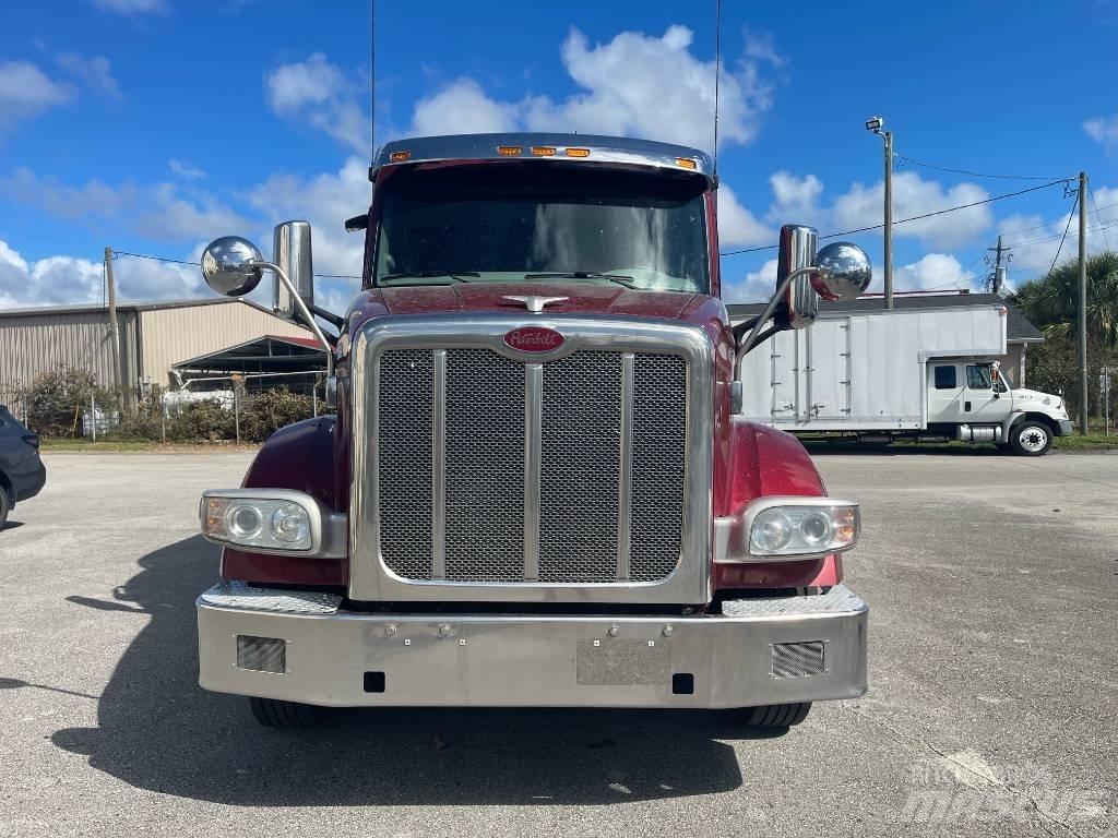 Peterbilt 567 Prime Movers