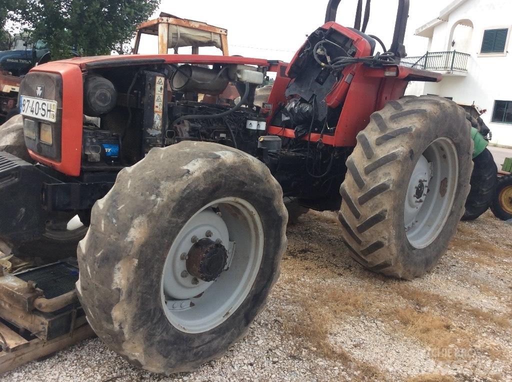 Massey Ferguson 4270 Engines
