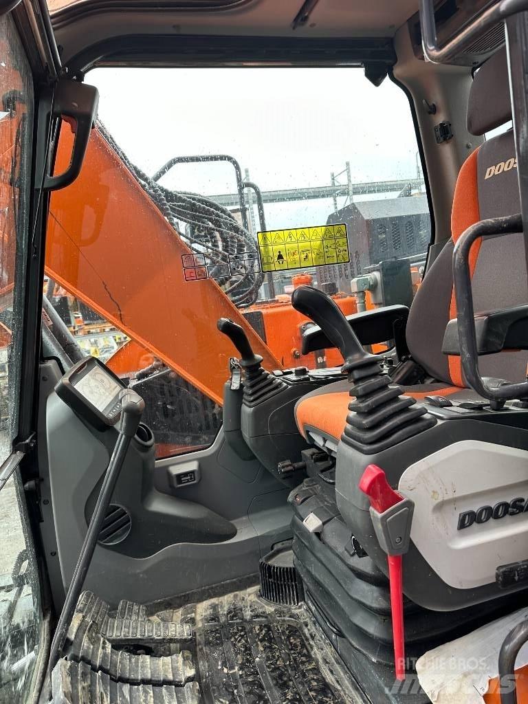 Doosan DX 140 LCR-5 Crawler excavators