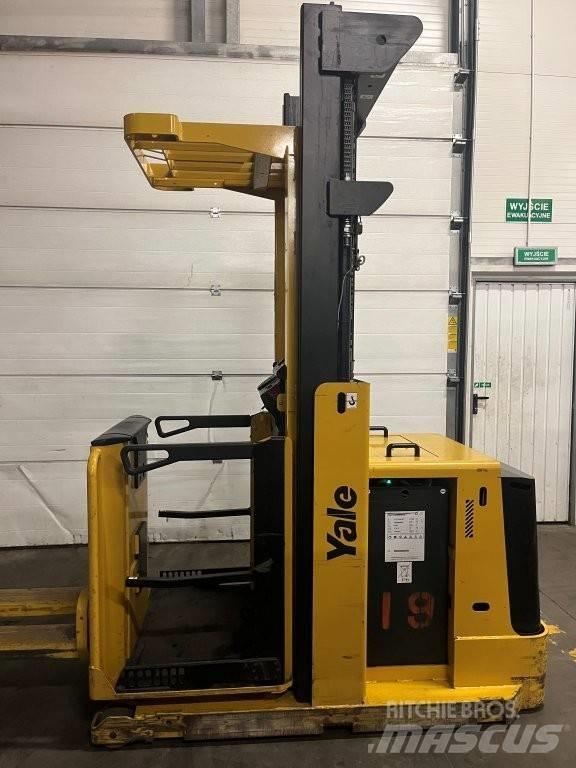 Yale MO 10 E High lift order picker