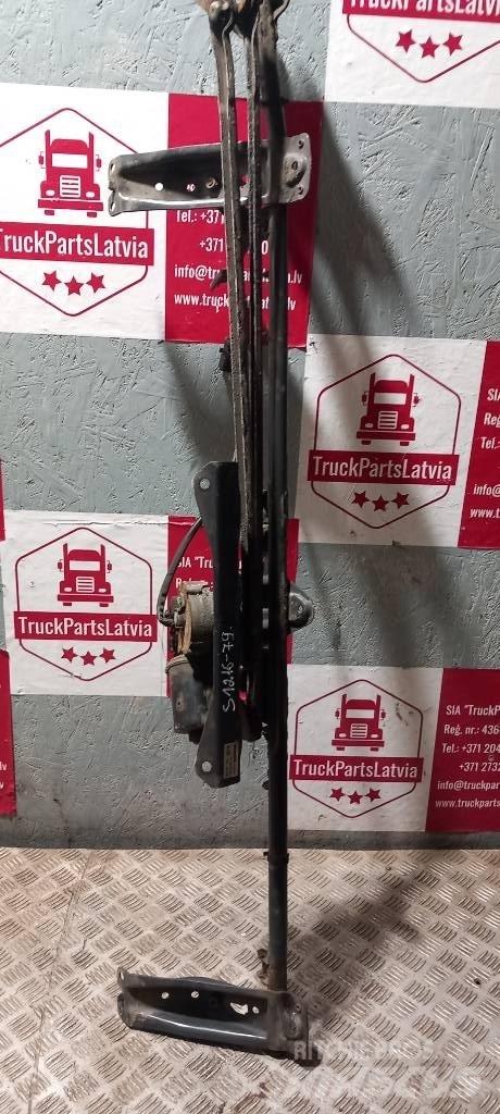 Scania R 440   2120785 Cabins and interior