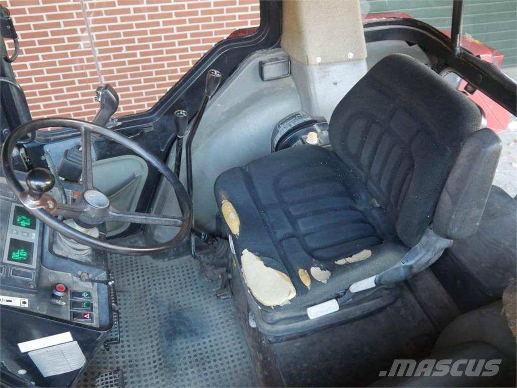 Case IH 844 XL+ Tractors