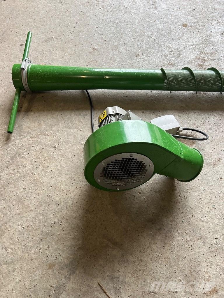  Crocus Kornbelufter Farm machinery