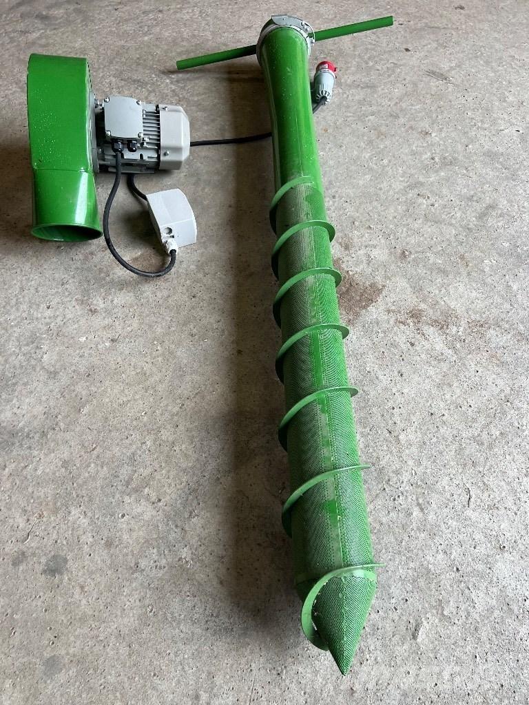  Crocus Kornbelufter Farm machinery