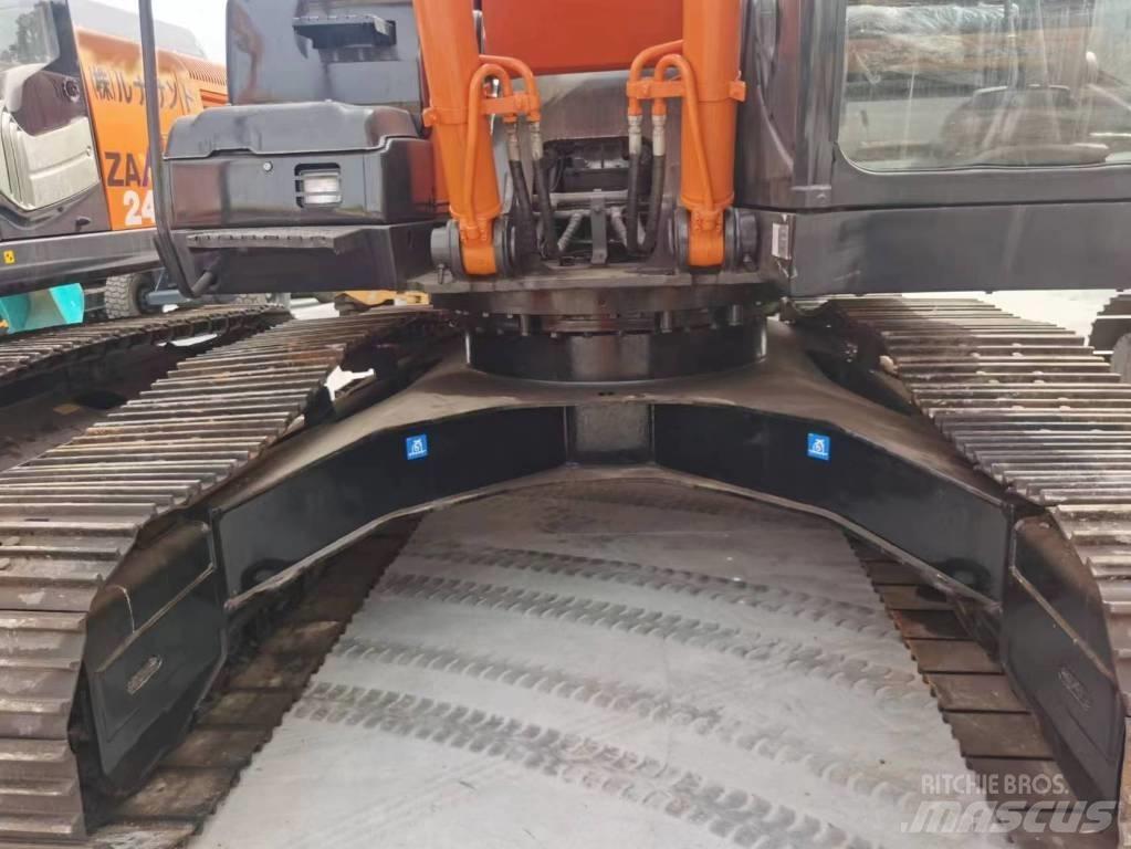 Hitachi ZX 240 Crawler excavators