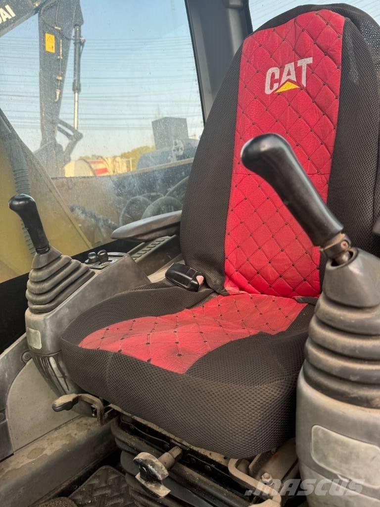 CAT 313 D Crawler excavators