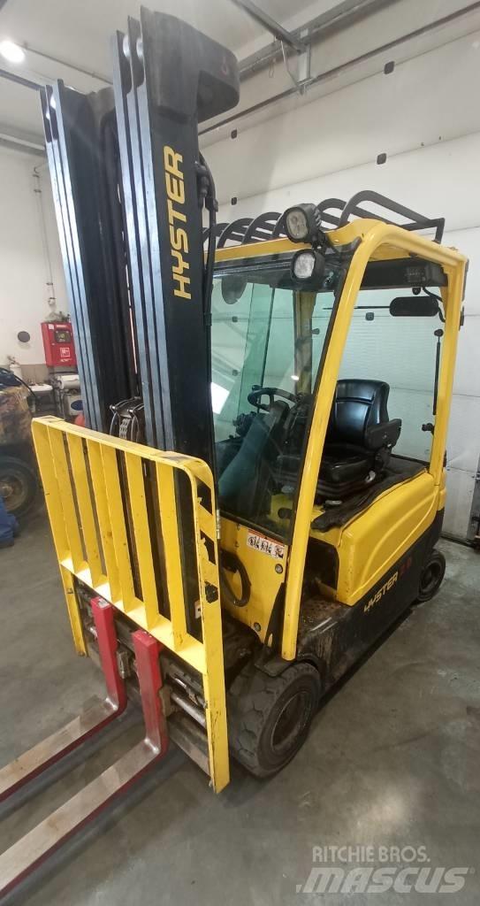 Hyster J 2.0 XN LWB Electric forklift trucks
