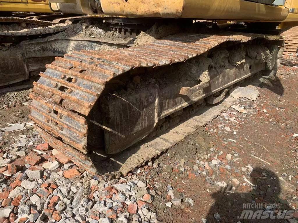 CAT 323D2 Crawler excavators