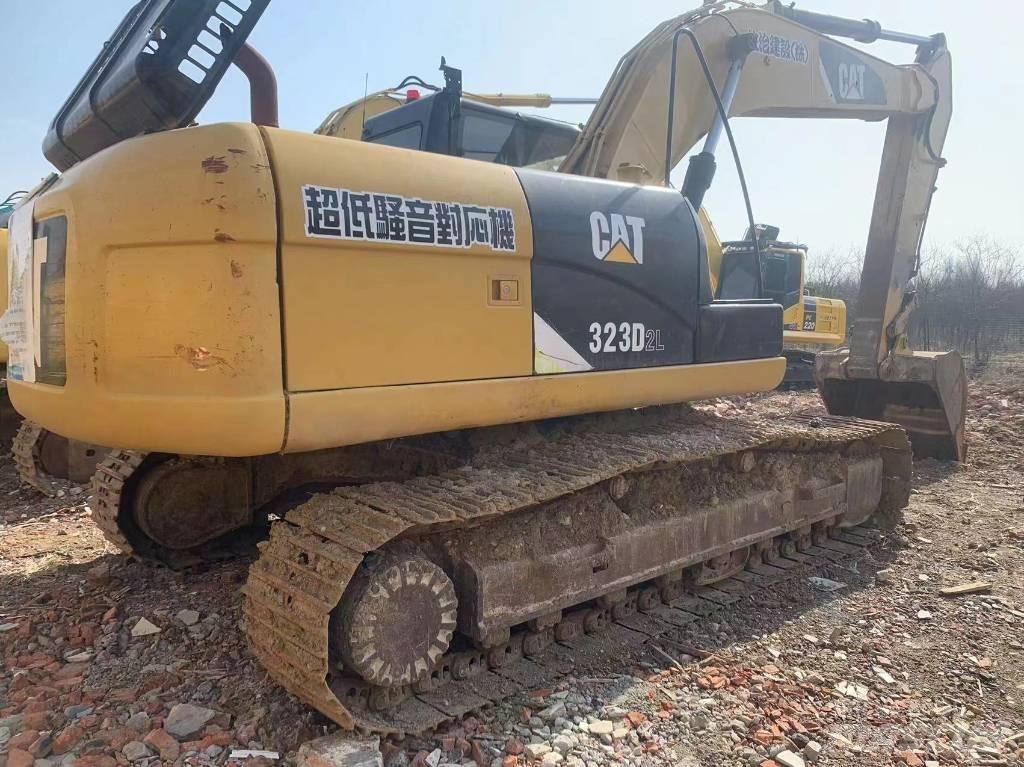 CAT 323D2 Crawler excavators