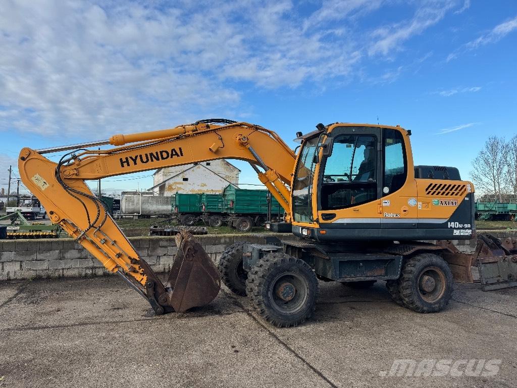 Hyundai R140W-9A Wheeled excavators