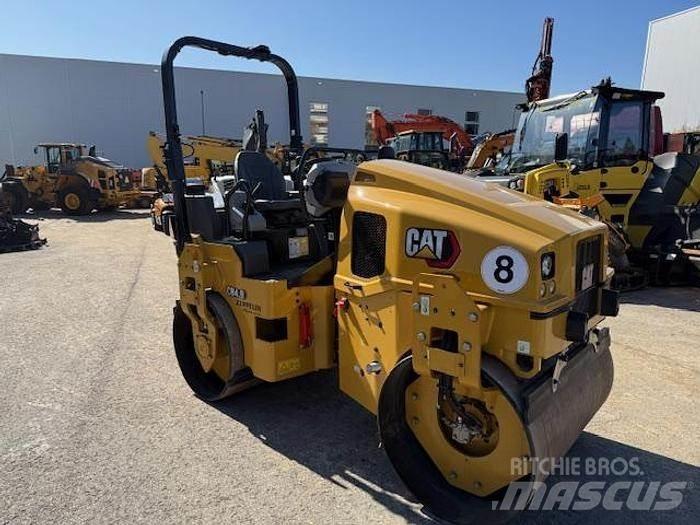 CAT CB4.0 Twin drum rollers