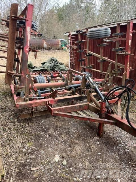 Väderstad NZ Power harrows and rototillers