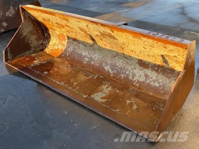 Manitou USED BUCKET Buckets