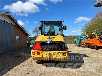 CAT 906 Wheel loaders