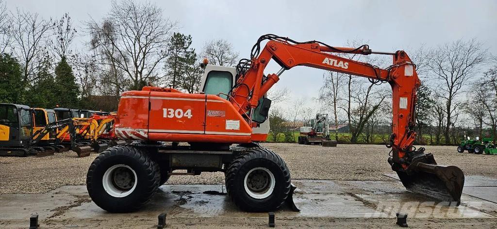 Atlas 1304 Wheeled excavators