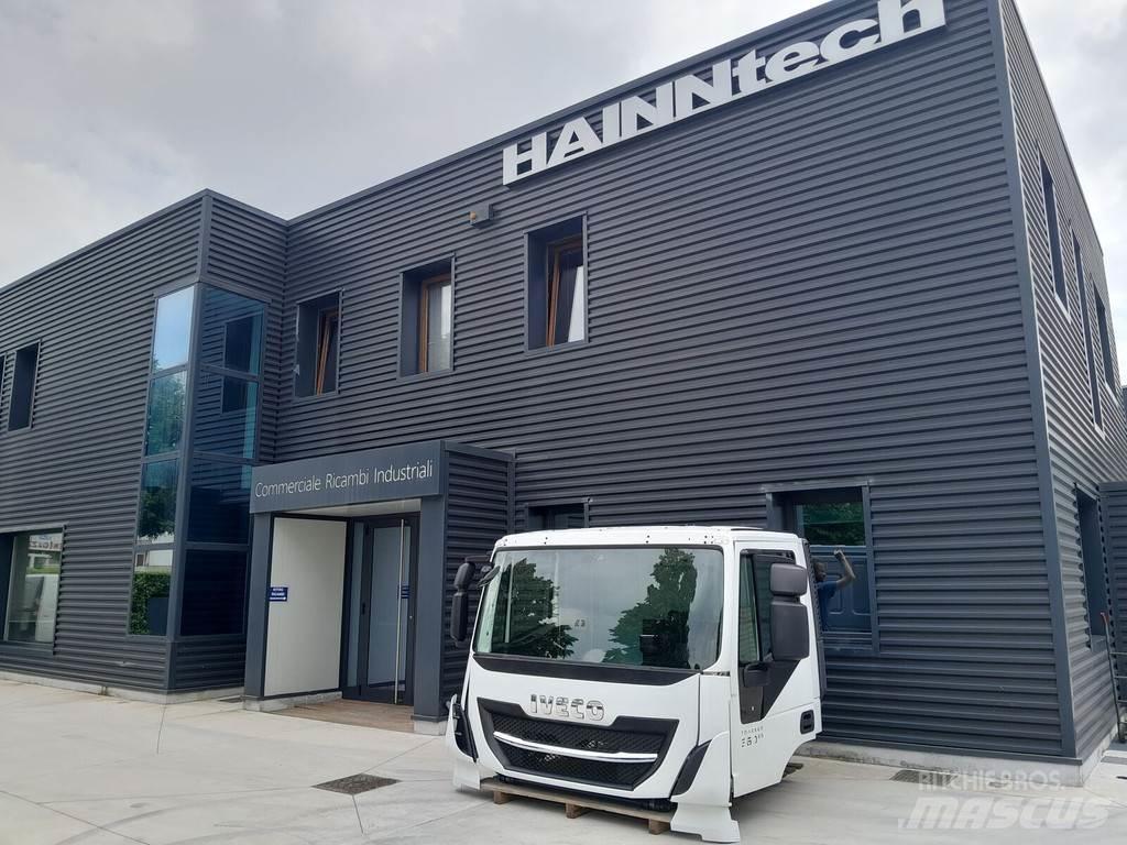 Iveco Trakker E6 Cabins and interior