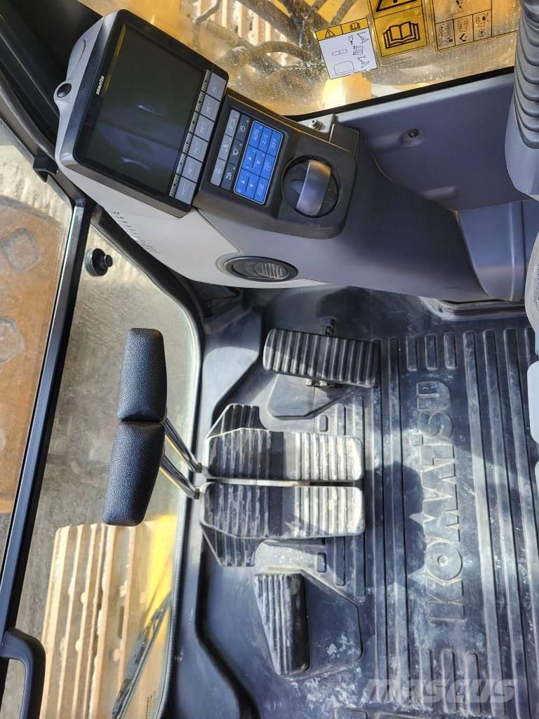 Komatsu HB365NLC-3E0 Crawler excavators