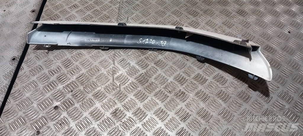 Scania G 400   1517649 Cabins and interior