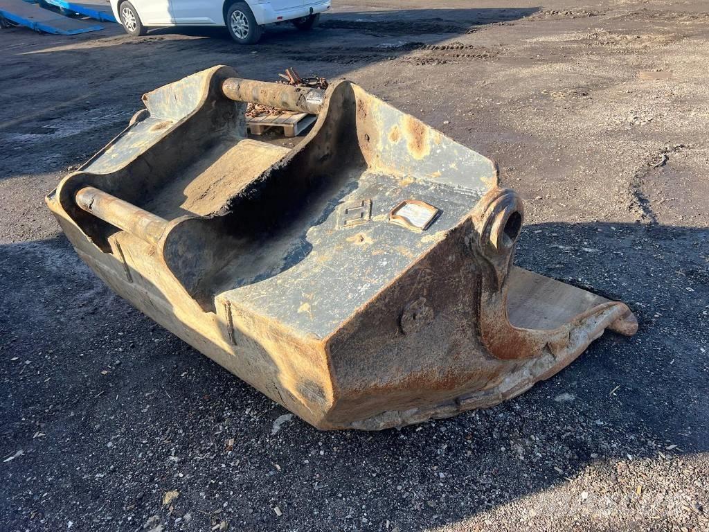  Skopa S80 RT 2000 HD Buckets