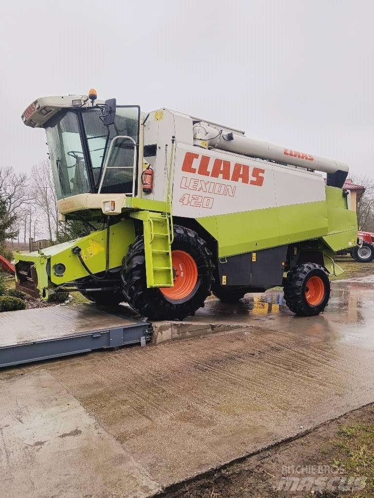 Claas 420 Combine harvesters