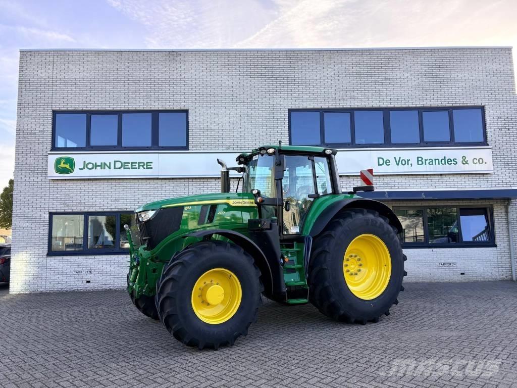 John Deere 6M200 Tractors