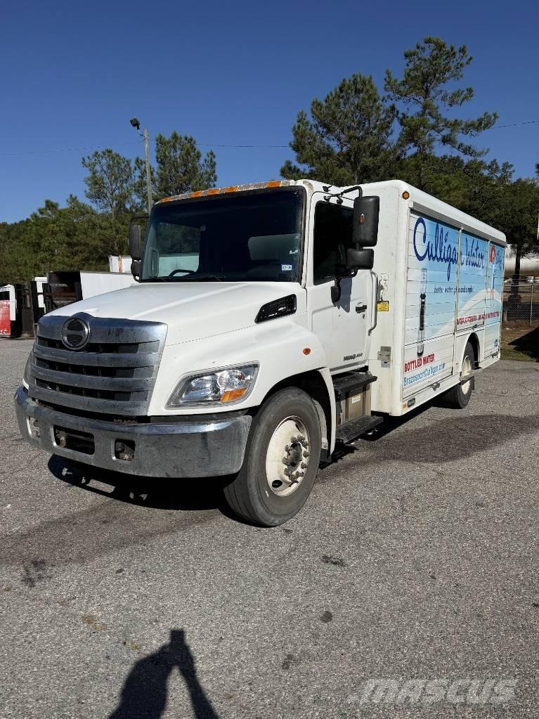 Hino 268 Beverage trucks