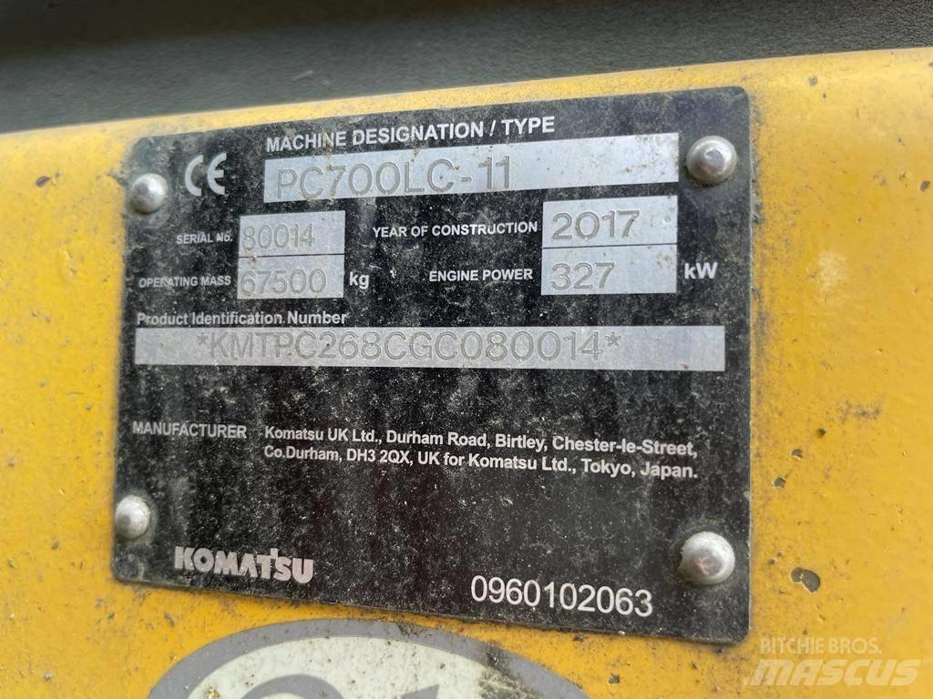 Komatsu PC700LC-11 Crawler excavators