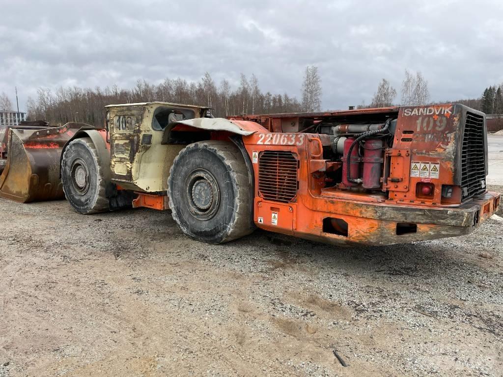 Sandvik LH 514 Underground Loaders