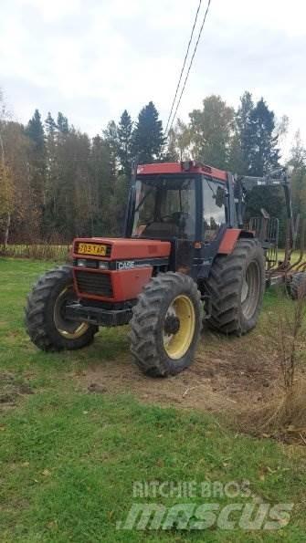 Case IH 845 XL Tractors