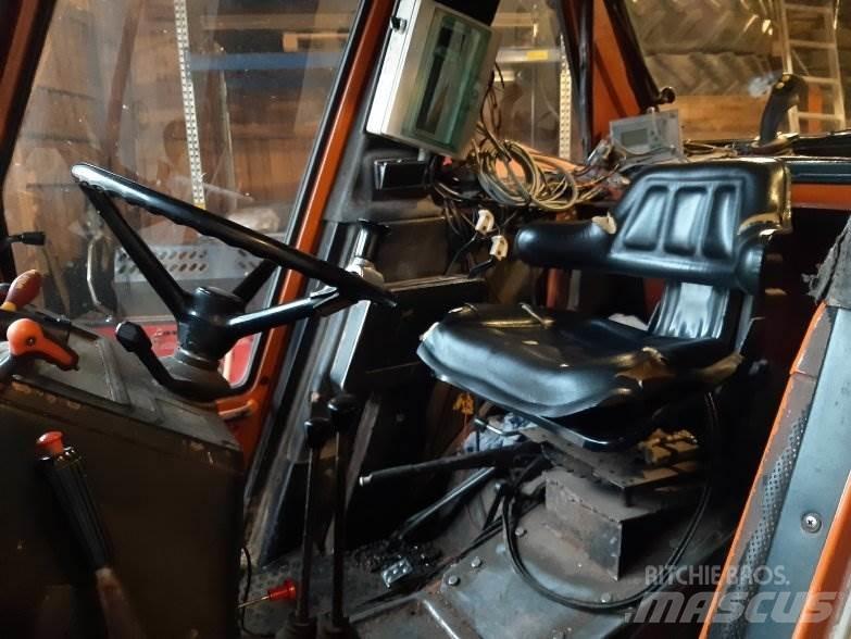 Fiat 880 DT Tractors