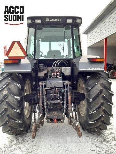 Valtra 8300 Tractors