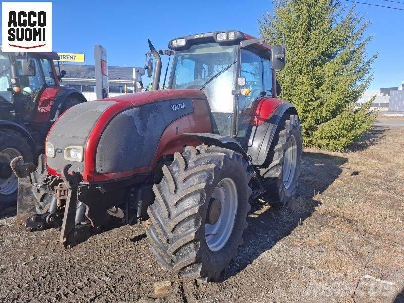 Valtra T150 Tractors