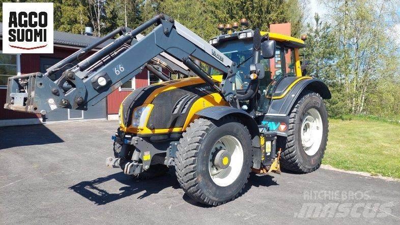 Valtra T153 H Tractors