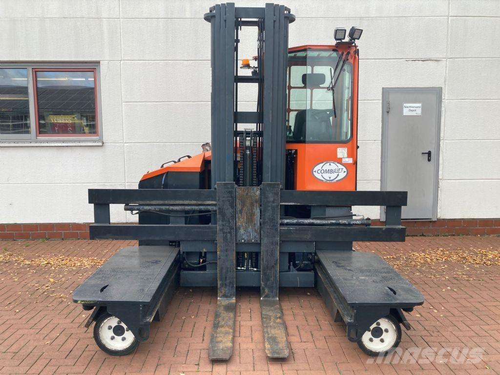 Combilift C4000 E Side loader